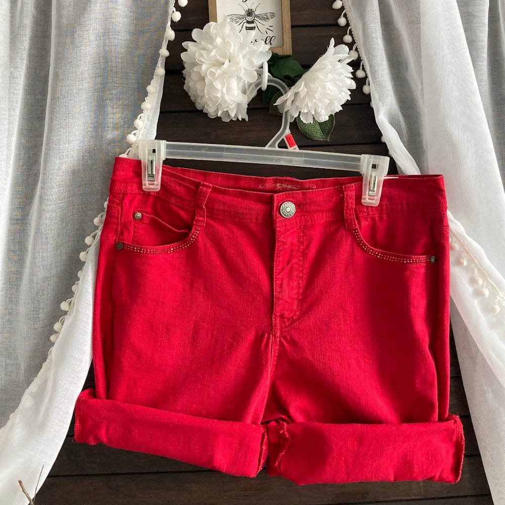 Red Hot Shorts